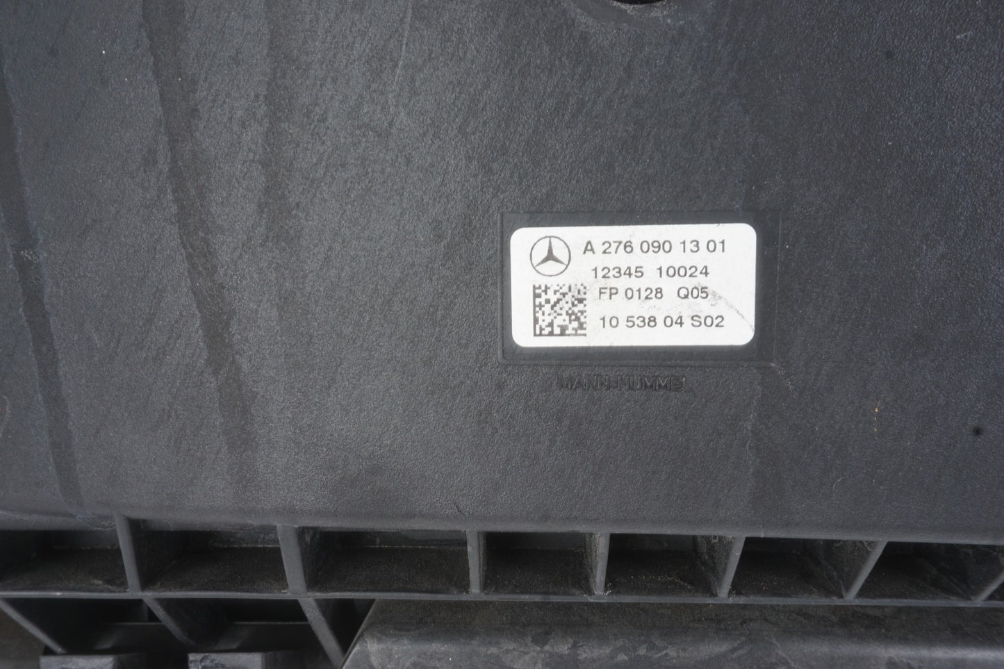 2012 - 2016 Mercedes-Benz E350 Air Cleaner Housing Box A2760901301 OEM