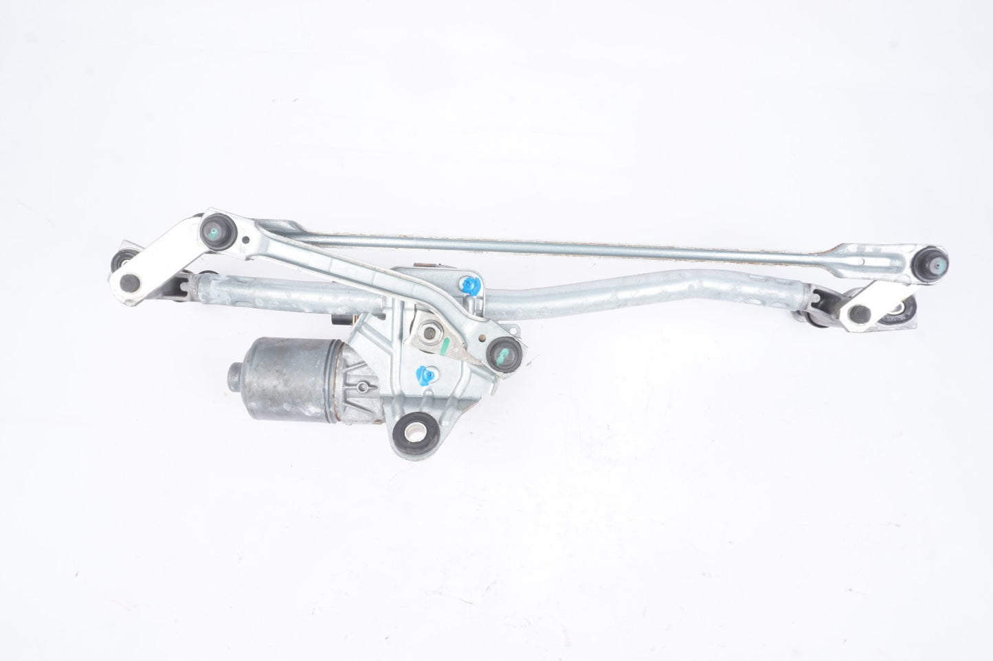 2011 - 2018 Audi A8 Quattro Front Windshield Wiper Washer Linkage W/ Motor OEM