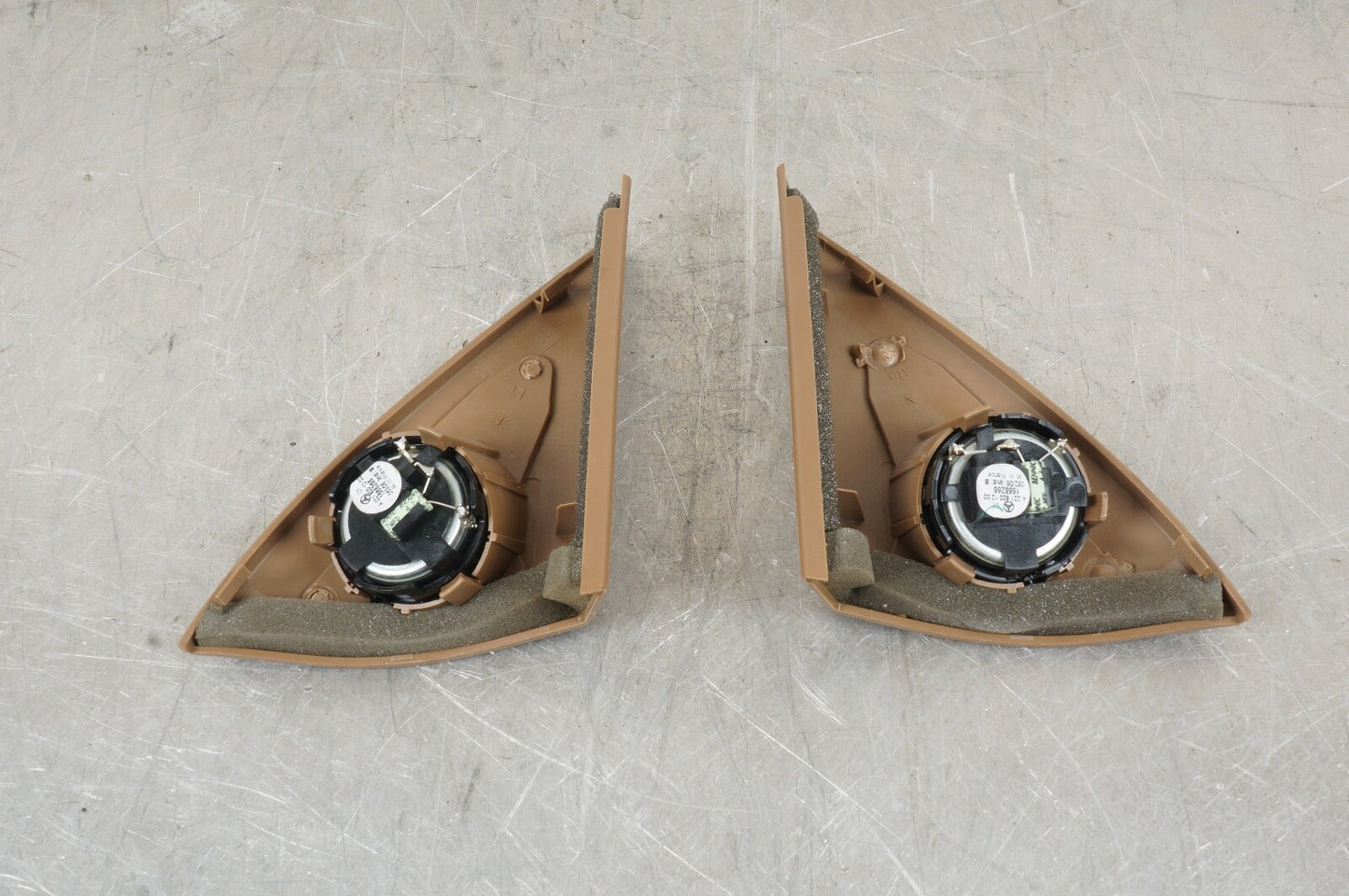 07-13 Mercedes W221 S550 S400 S63 Door Corner Speaker  Brown OEM SET OF 2