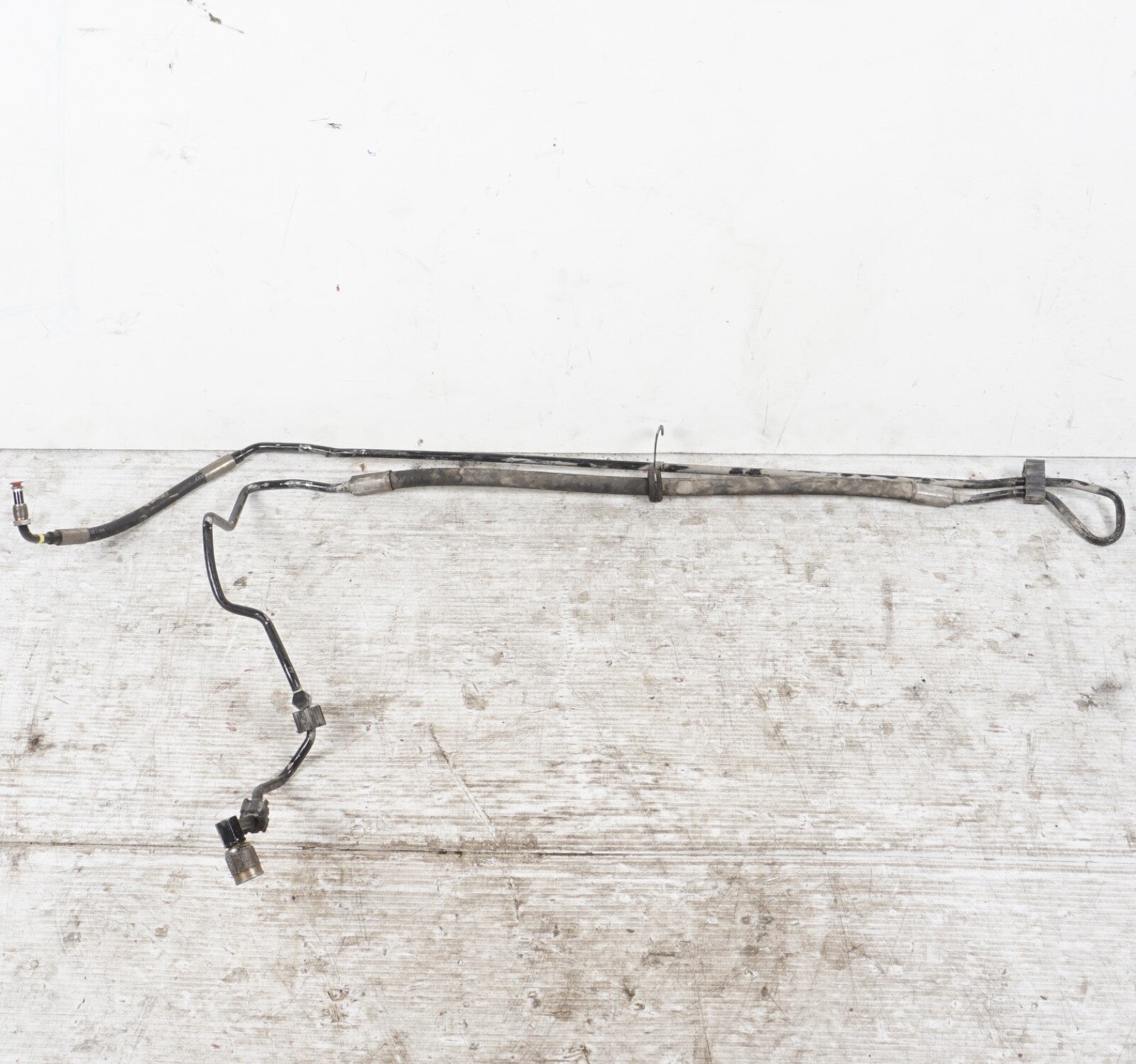 03-06 Mercedes R230 SL500 ABC Front Left Hydraulic Suspension Line Hose OEM