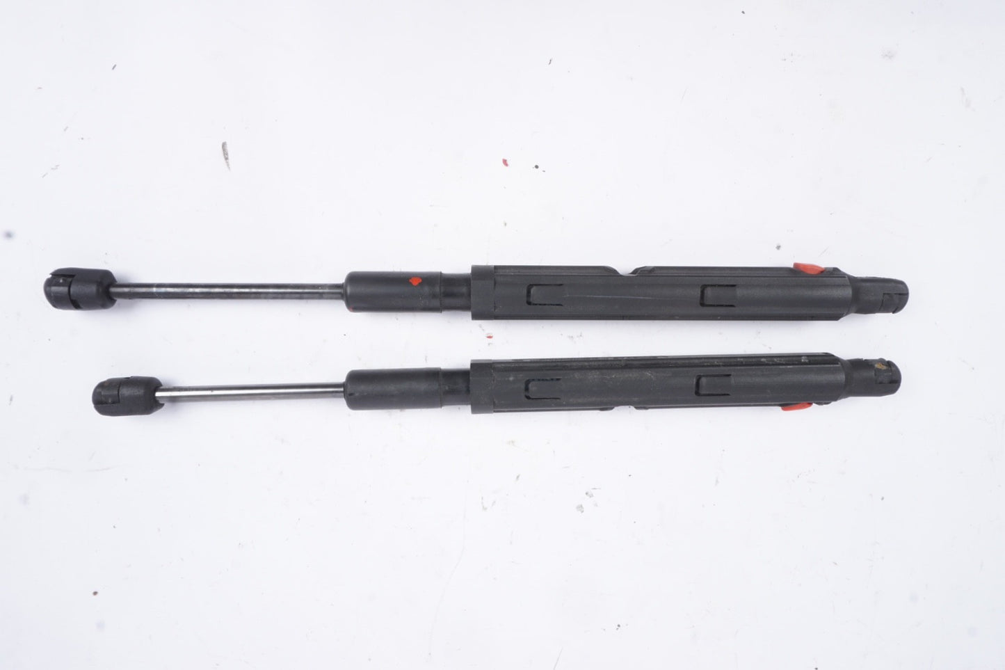 14-20 Mercedes W222 S450 S63 S65 AMG Right Side Hood Shock Strut 2229800164 OEM