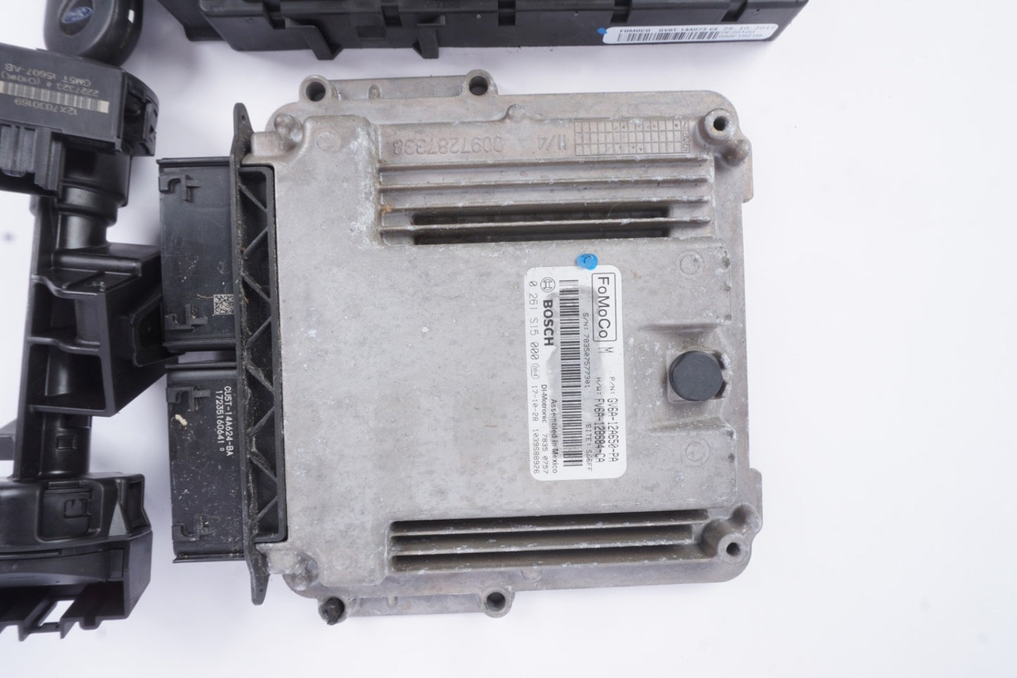 2016 - 2018 Ford Focus 1.0l Enc Engine Computer Bcm Body Control Ignition Lock