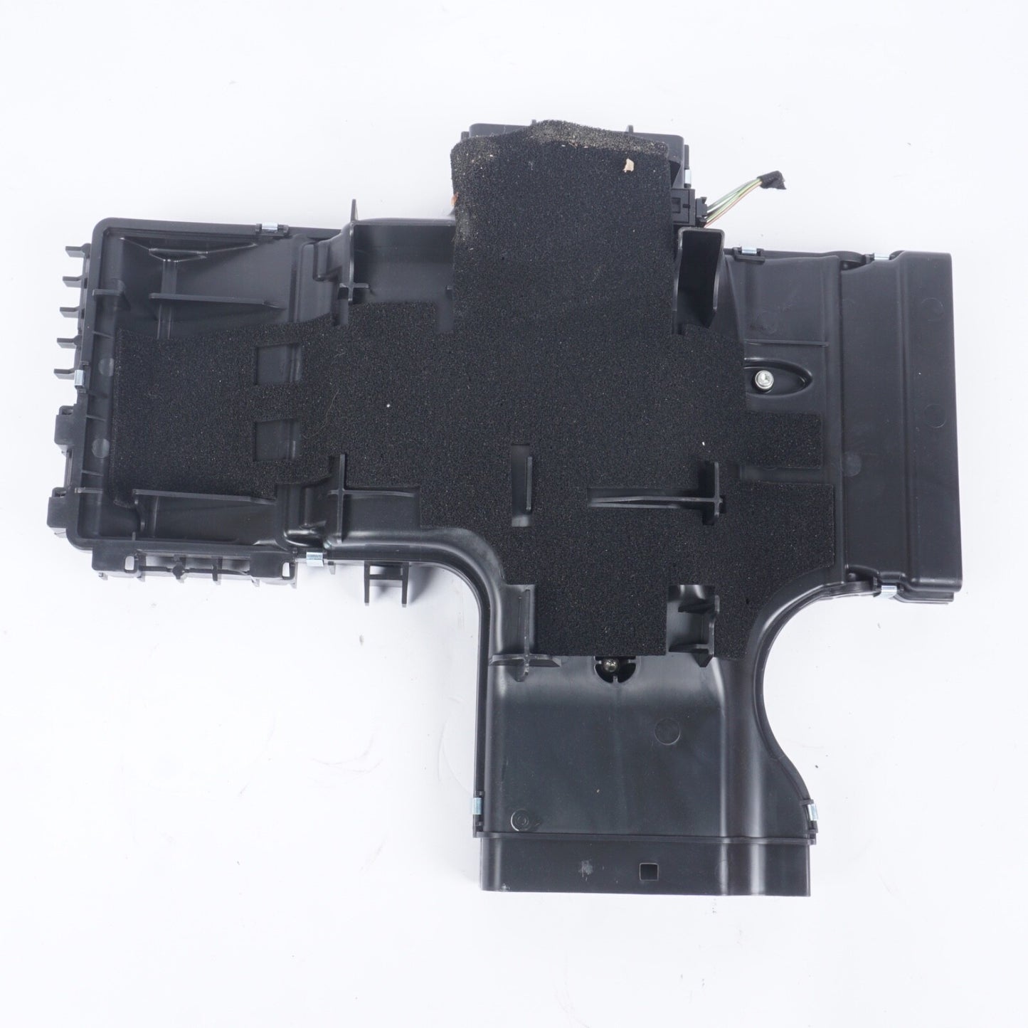 07-13 Mercedes W221 W216 S550 CL63 Left Bottom Rear Air Deflector Vent Duct