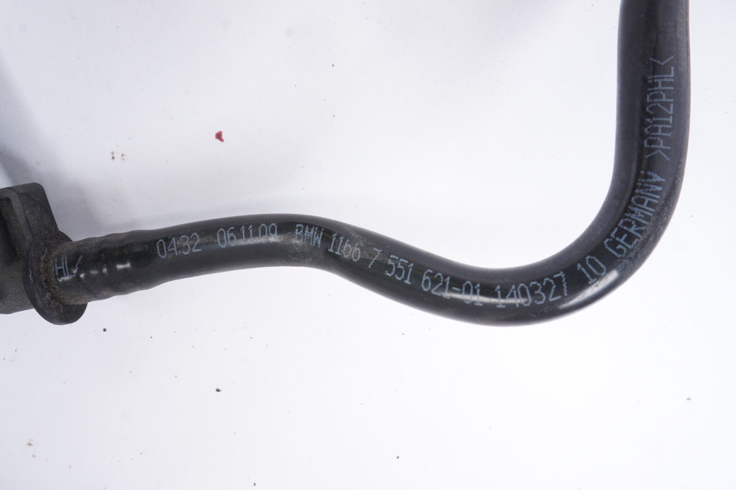 2007-2013 BMW 328i E90 3 Series Brake Vacuum Hose Hard Line OEM 7551621