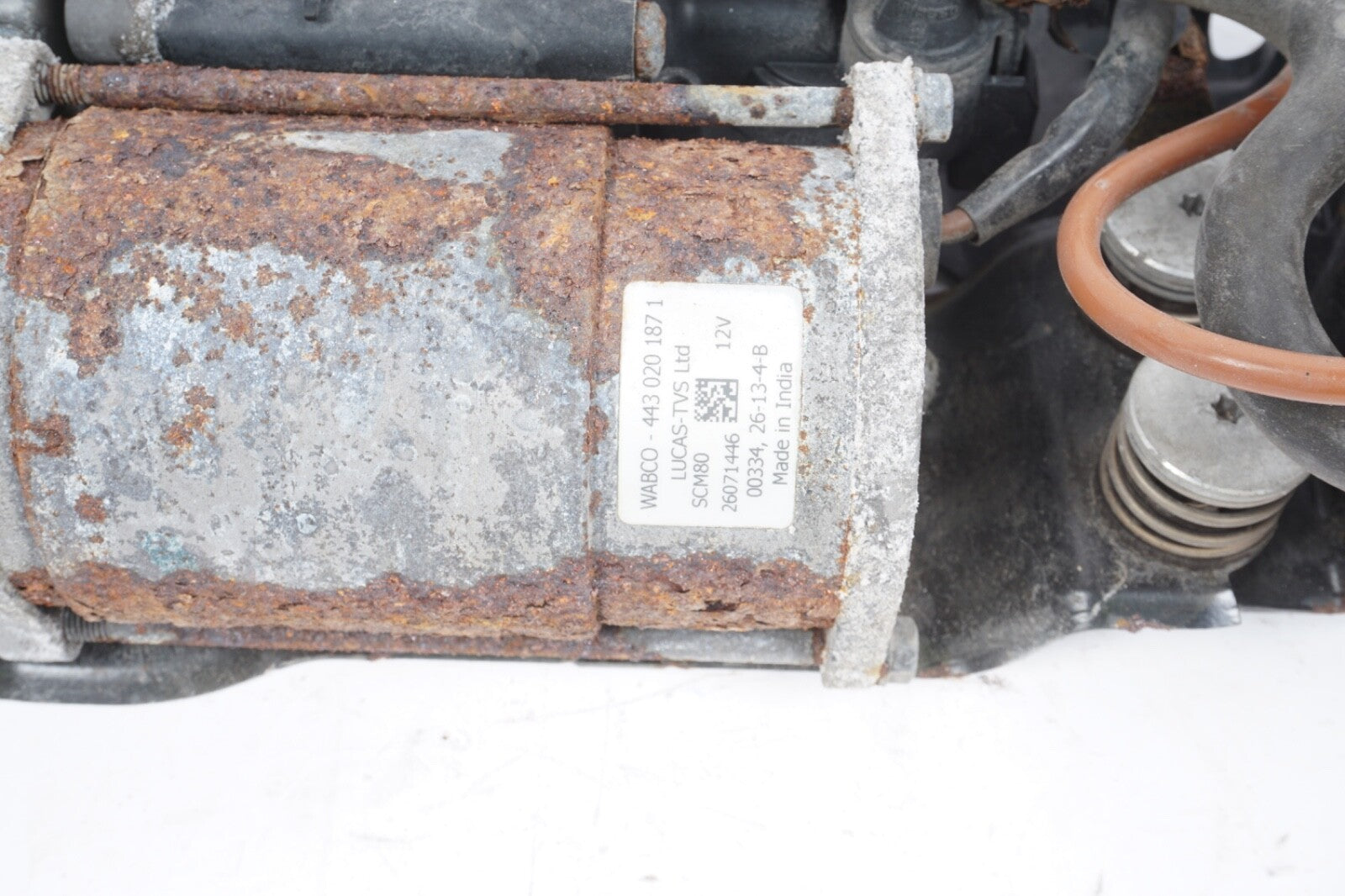 2011-2018 Audi A8 Air Ride Suspension Air Compressor | OEM 4H0616005