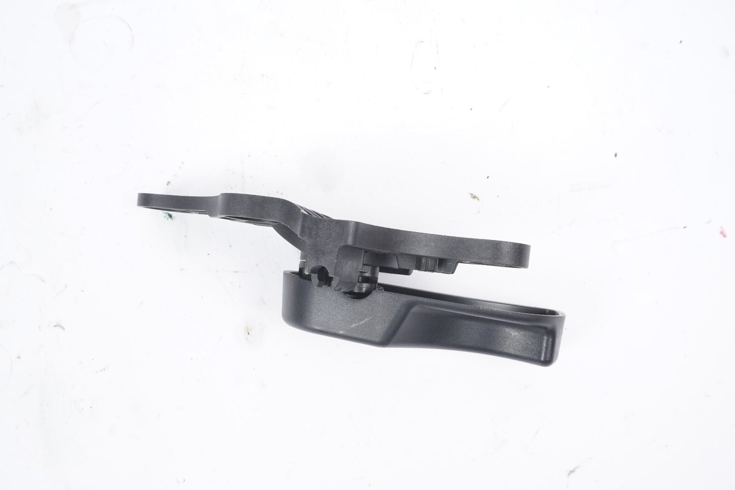 13-18 BMW 650i 640i Hood Release Lever 7058117 OEM
