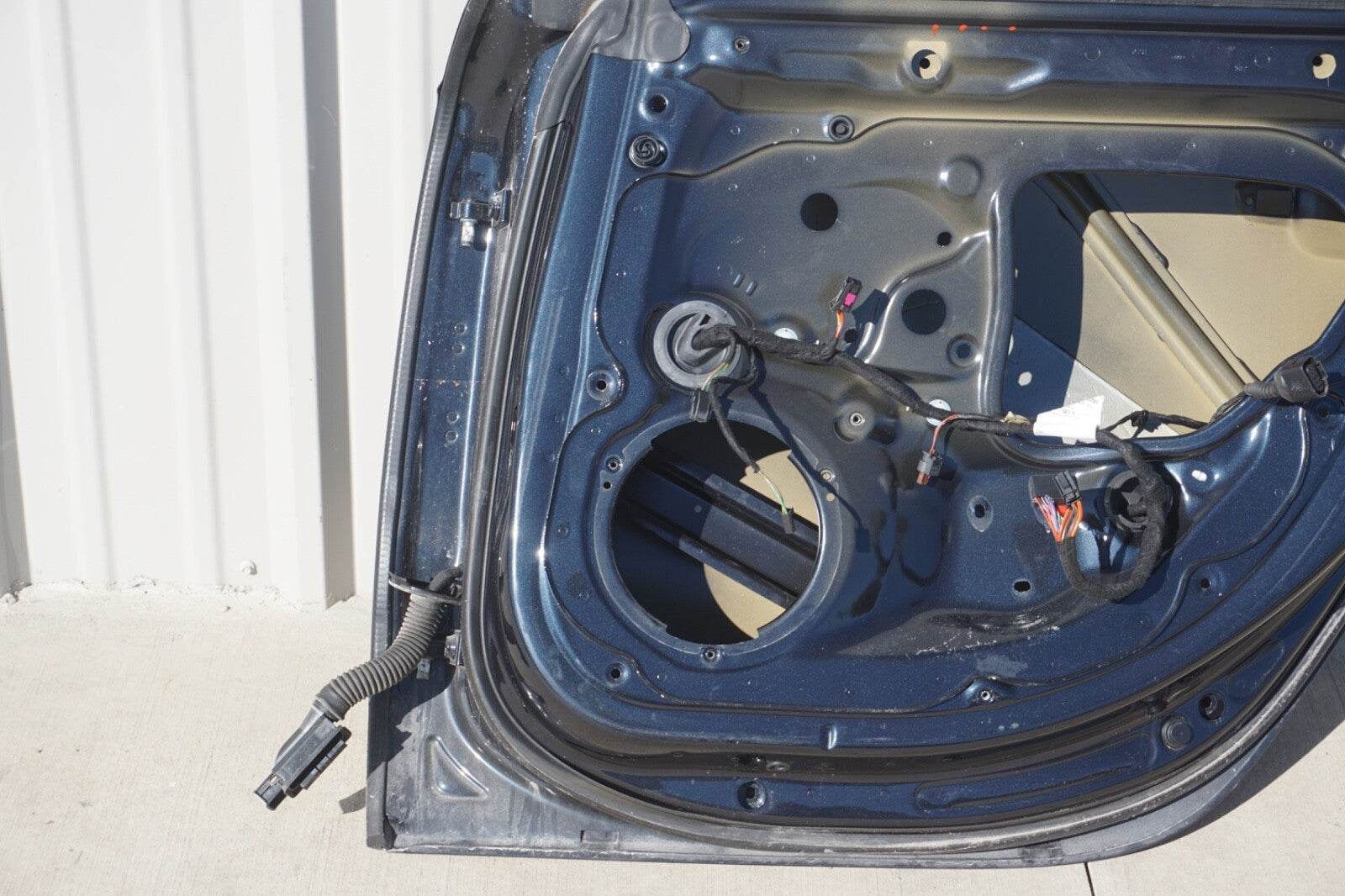 2012 - 2017 AUDI A7 REAR RIGHT PASSENGER SIDE DOOR SHELL OEM BLUE
