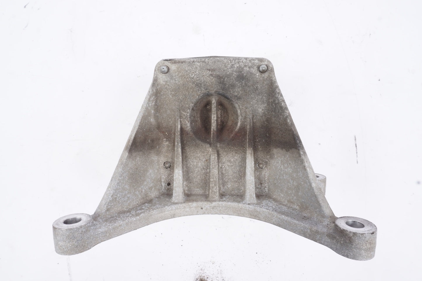 2014 - 2024 Maserati Ghibli Automatic Transmission Gearbox Mount Bracket OEM