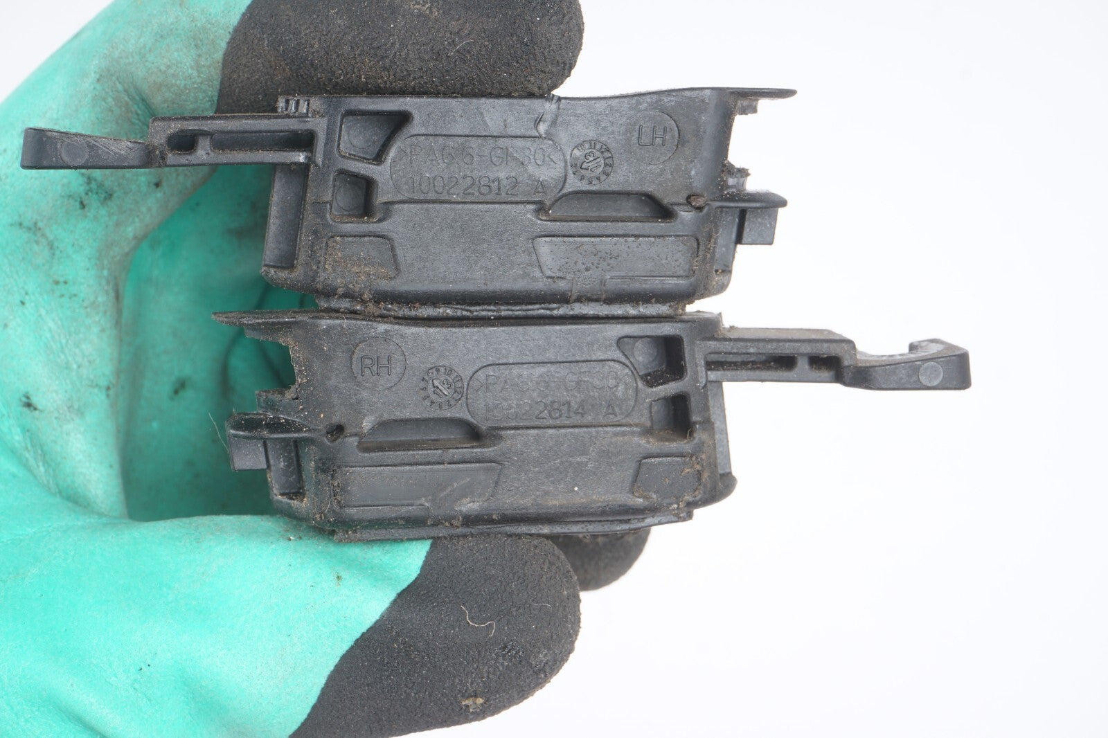 2012-2018 Audi A8L A8 Panoramic Roof Hinge SET OEM