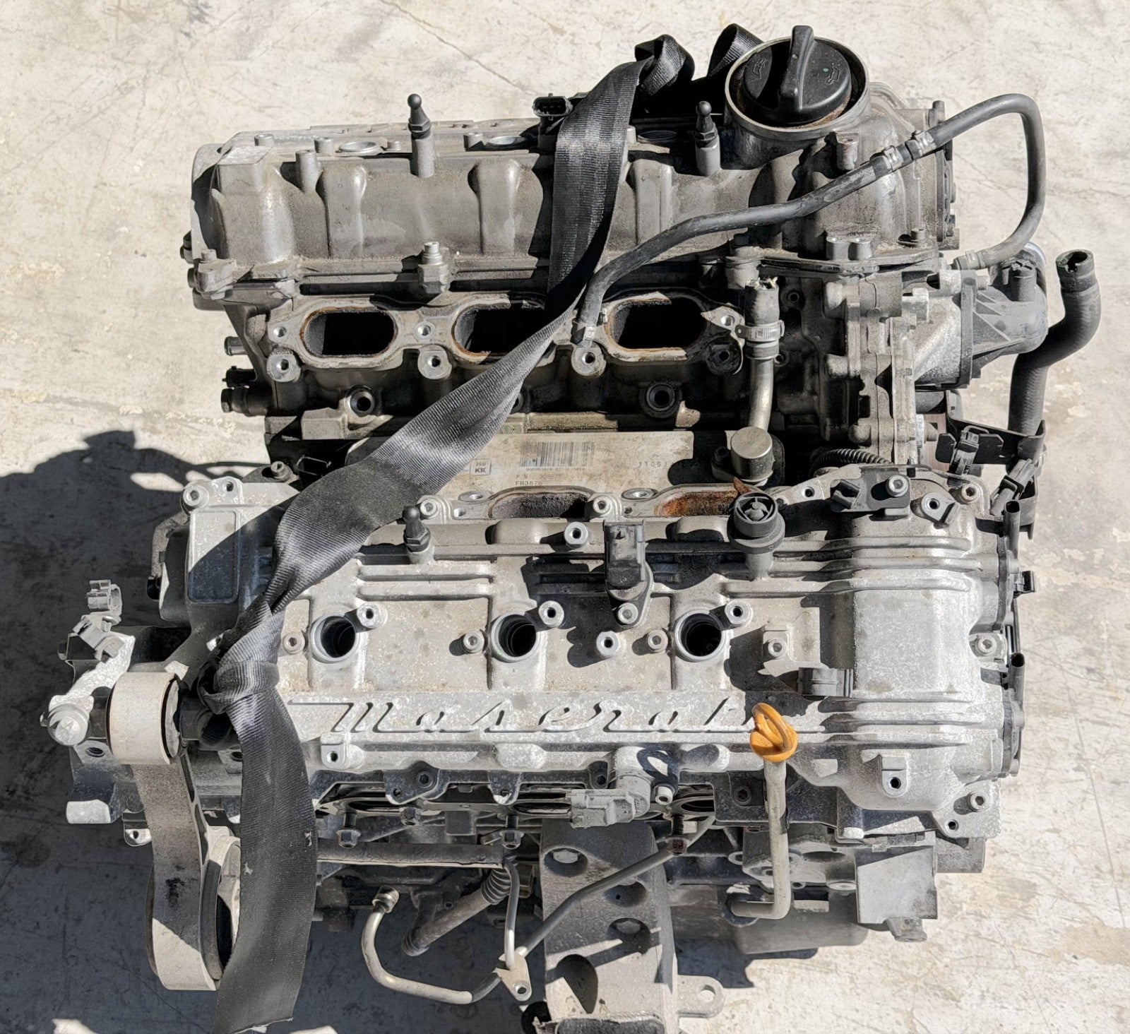 2014 - 2018 Maserati Ghibli Base Engine Motor 3.0 Liter 110.000 Runs but SMOKES