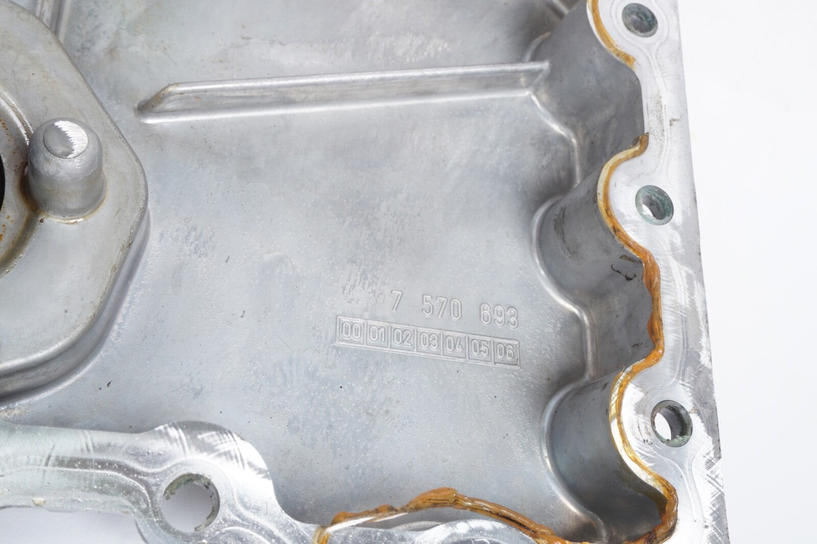 2012 - 2019 BMW 550I 650XI COUPE F06 N63 4.4L LOWER ENGINE MOTOR OIL PAN 7570693