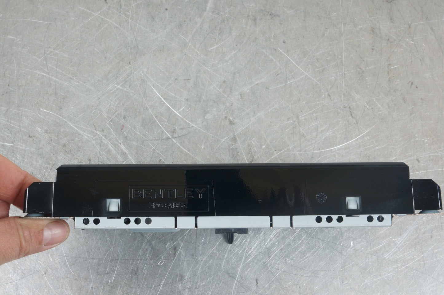 2018 - 2020 Bentley Mulsanne Front Dash Dashboard Display Media Screen LCD