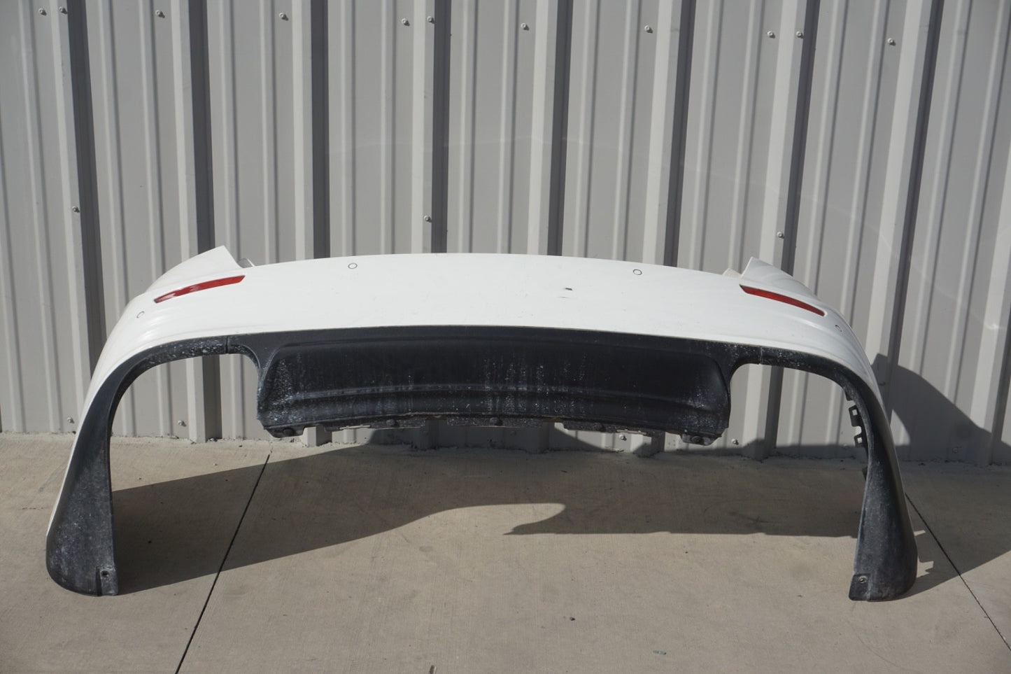 2014 - 2019 Maserati Ghibli M157 Rear Bumper Cover White OEM