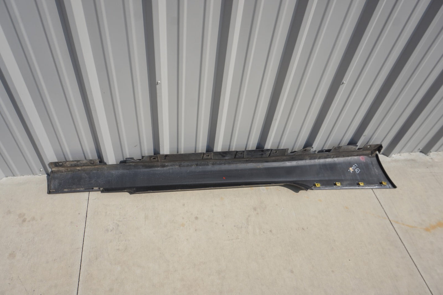 07 - 13 BMW 328i 335i Convertible Coupe Left Rocker Panel Skirt Molding OEM