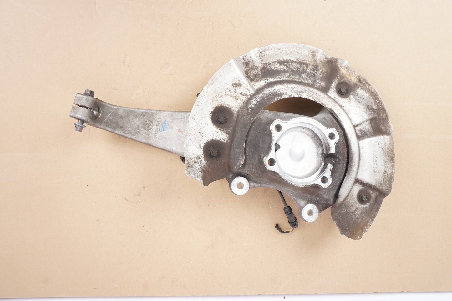 2012-2016 BMW 650I RWD Front Right Pass Wheel Spindle Knuckle Hub Bearing OEM