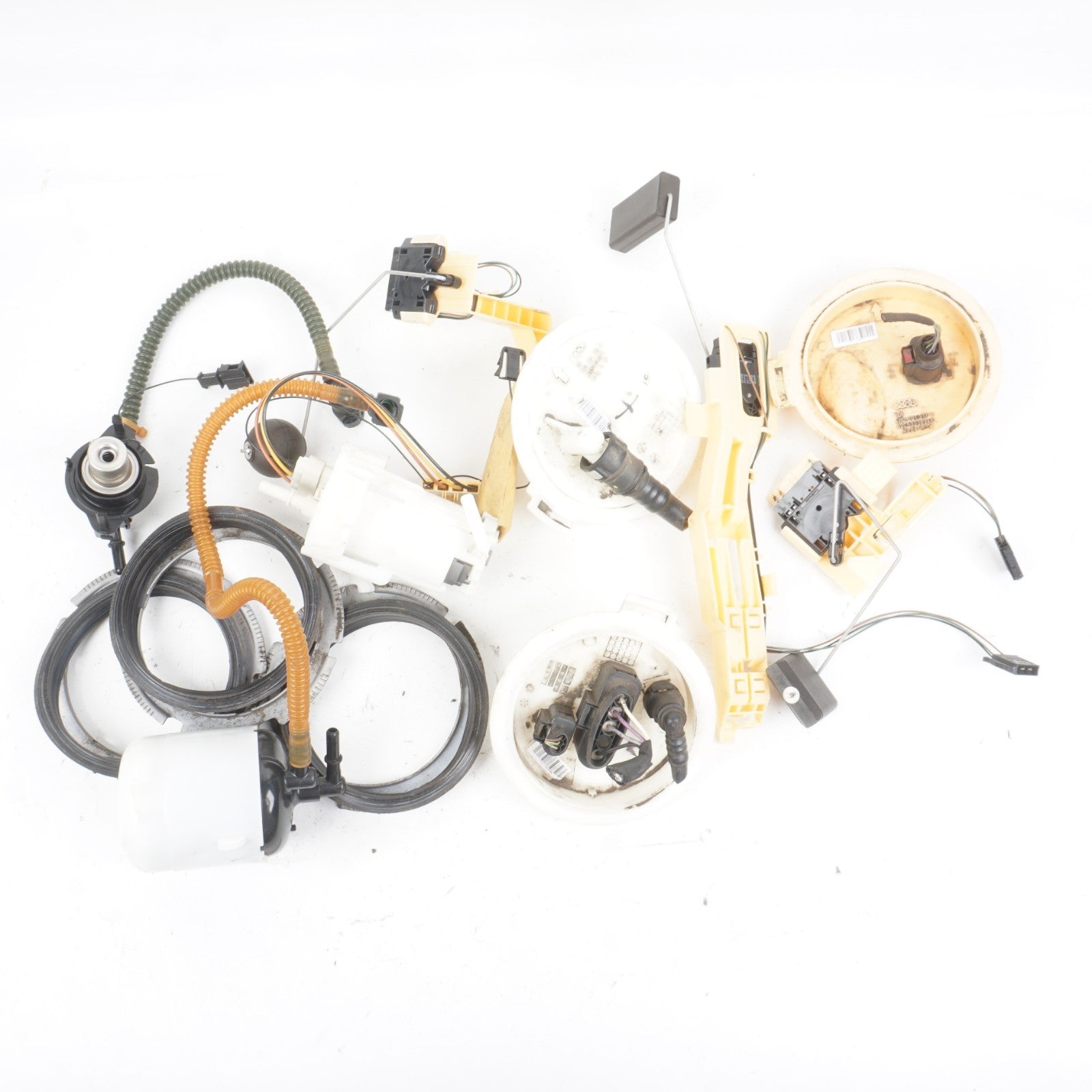 2011 - 2015 Audi A8 A8L Fuel Pump Set  OEM