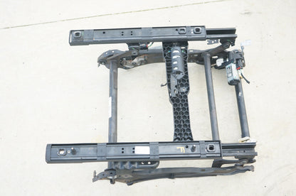 2020-2023 CADILLAC CT4 FRONT RIGHT PASSENGER SIDE SEAT TRACK FRAME W/ MOTOR OEM