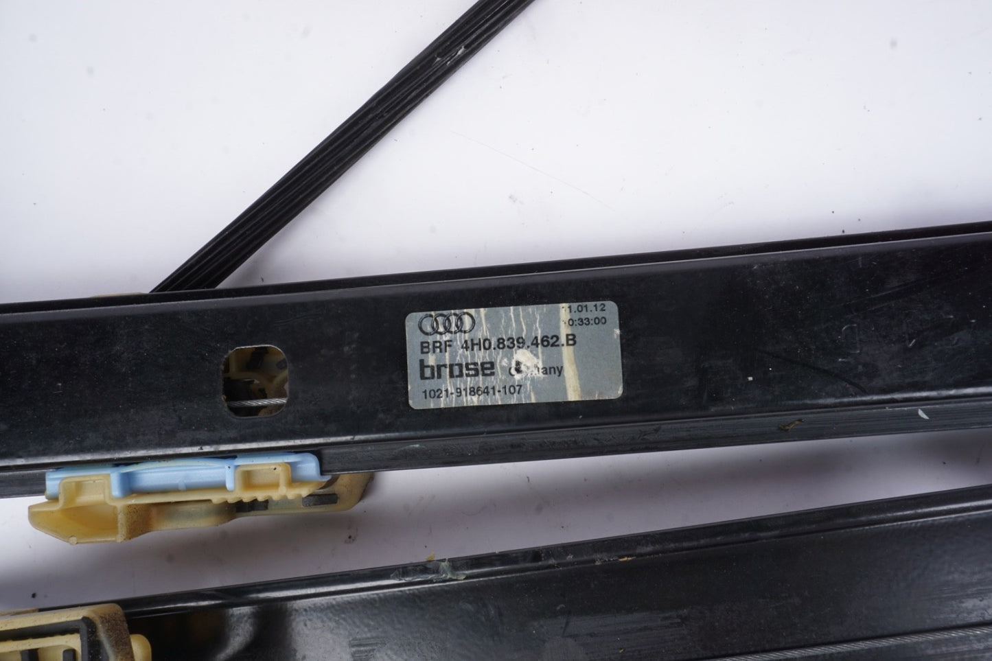2011-2017 AUDI A8 L REAR RIGHT PASSENGER SIDE DOOR WINDOW REGULATOR OEM