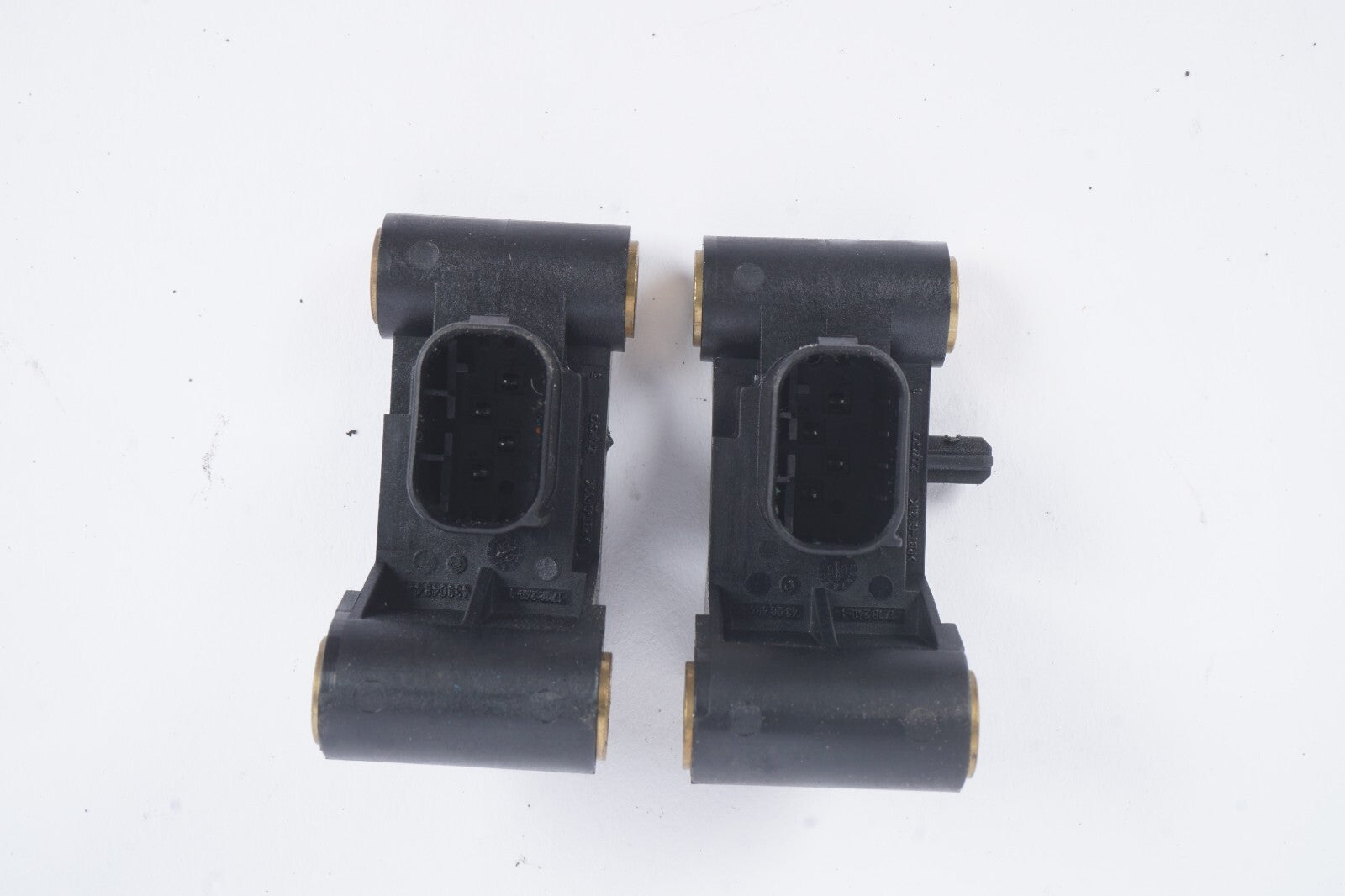 04-10 BMW E64 650i 645Ci B-Pillar Sensor 6977398 2 Pcs OEM