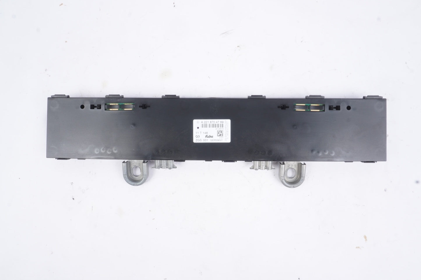 07-13 Mercedes W221 S550 S63 AMG Rear Roof Antenna Amplifier Amp 2218704789 OEM