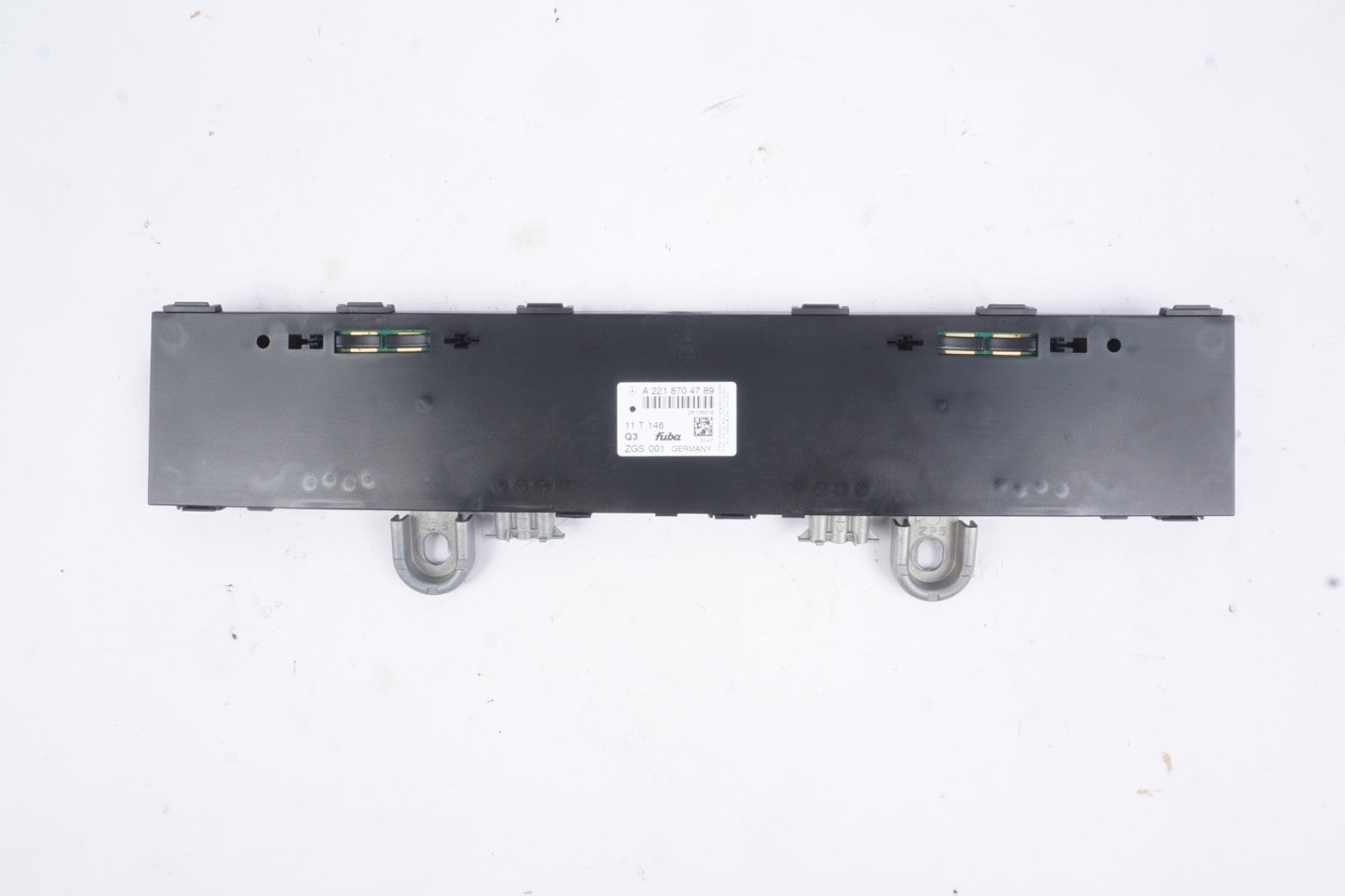 07-13 Mercedes W221 S550 S63 AMG Rear Roof Antenna Amplifier Amp 2218704789 OEM