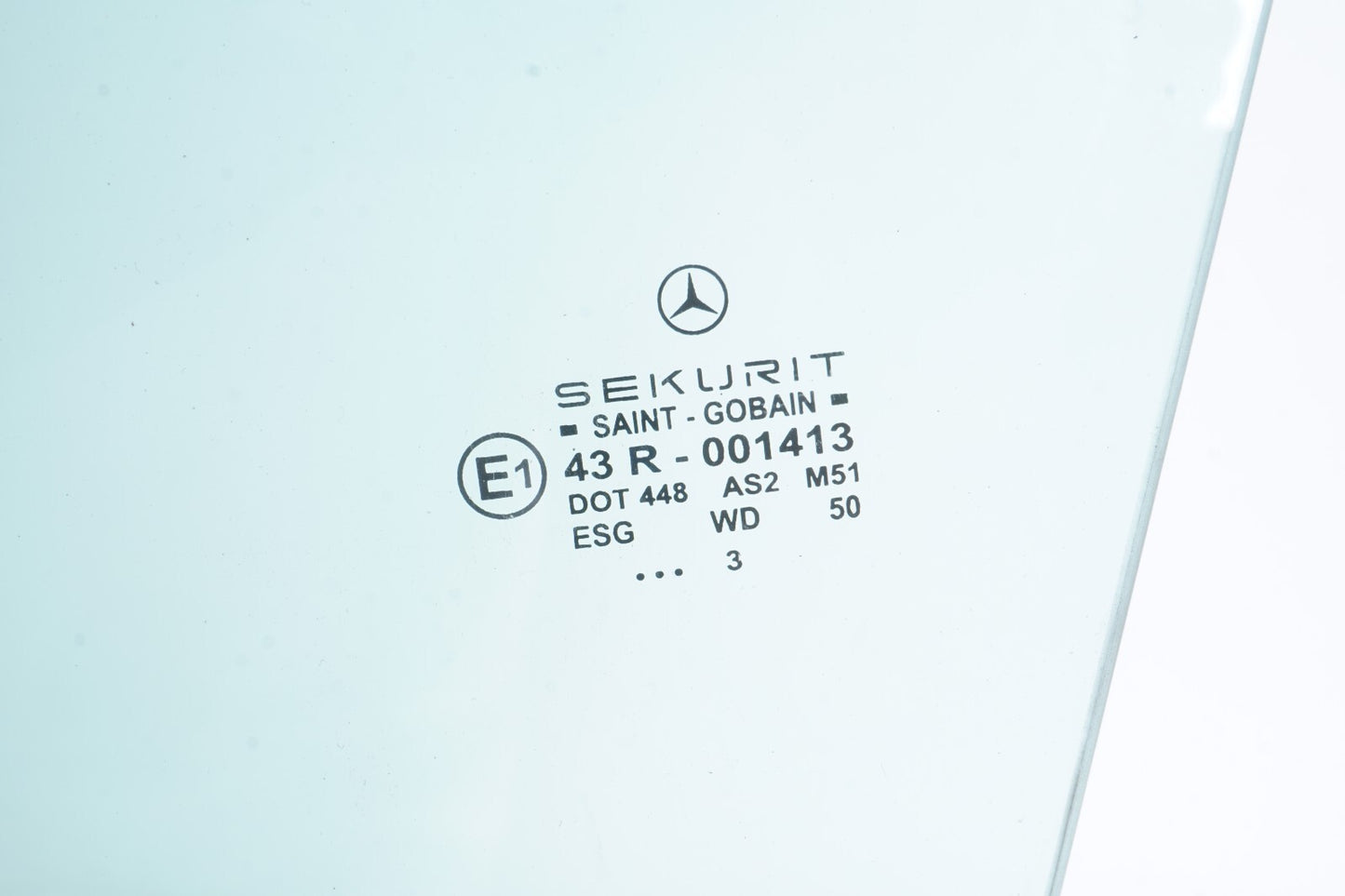 03-12 Mercedes SL500 SL550 R230 Front Left Driver Side Door Window Glass OEM