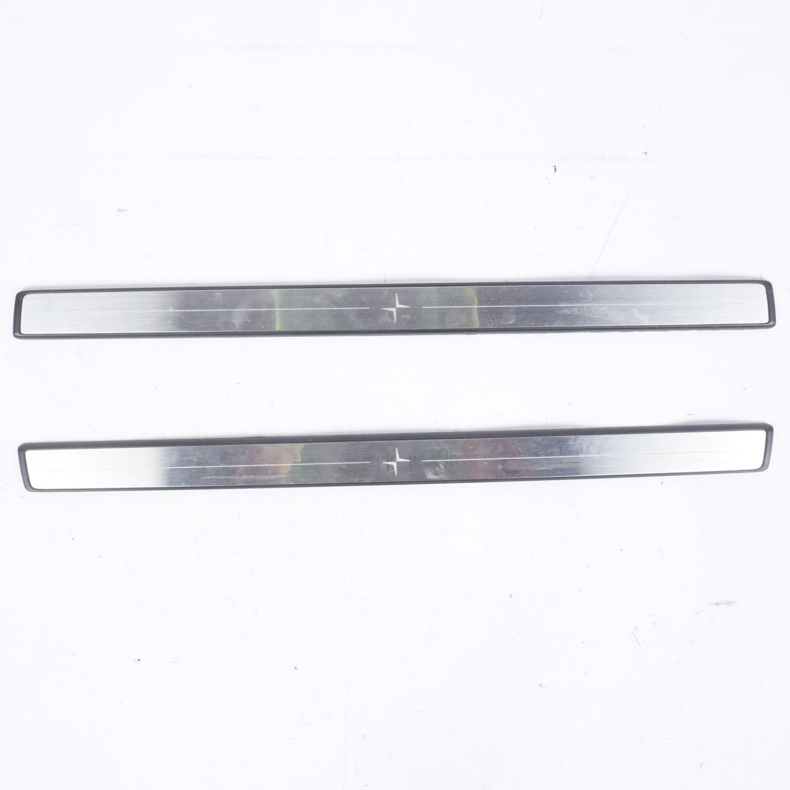 2021 - 2023 Polestar 2 Front Door Scuff Plate Trim left & Right OEM