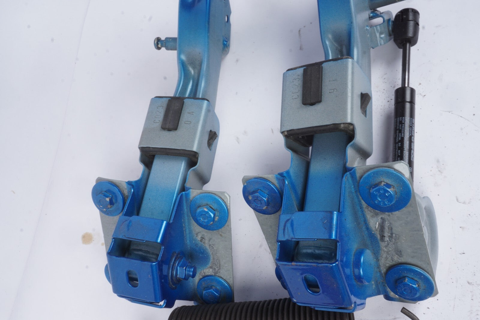 2017 - 2023 Alfa Romeo Giulia Trunk Lid Hinge Left & Right OEM