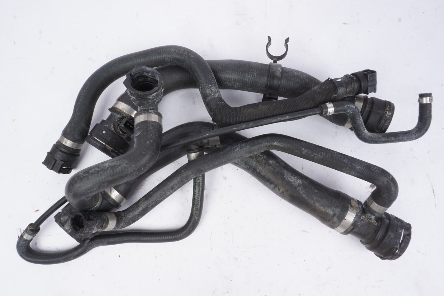 2008 - 2010 Bmw 650i Coolant Hose Line Pipe SET OEM
