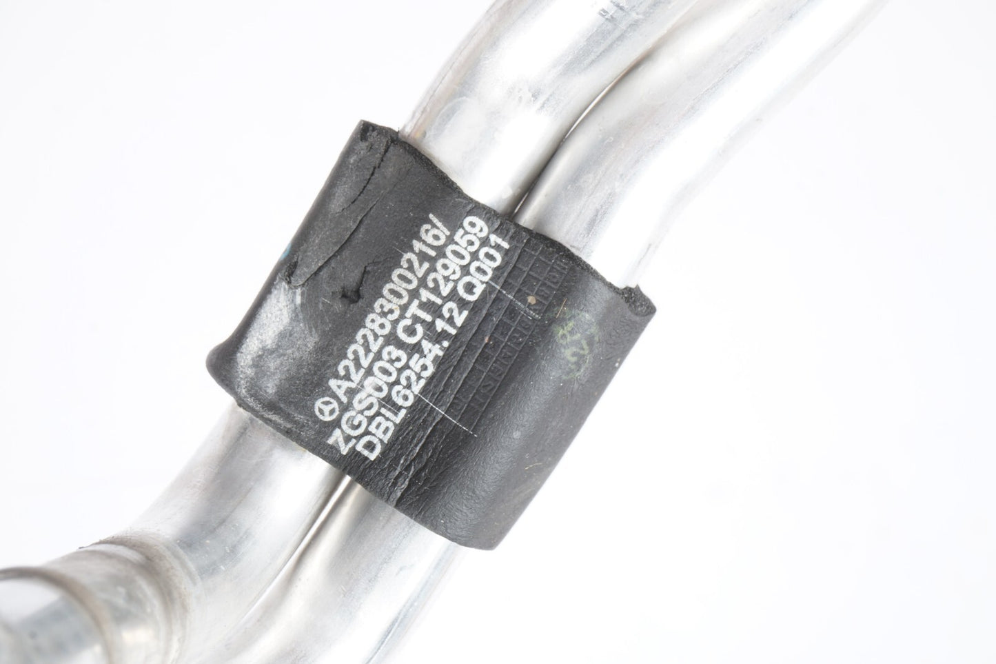 14-20 Mercedes S550 W222 Heating Cooling Line 2228300216 OEM