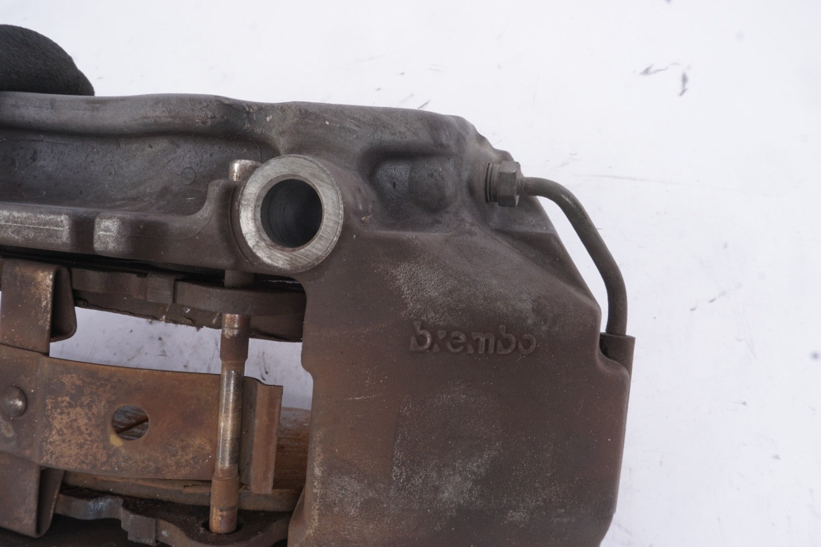 2014 - 2020 MASERATI GHIBLI RIGHT PASSENGER FRONT BRAKE CALIPER BREMBO OEM