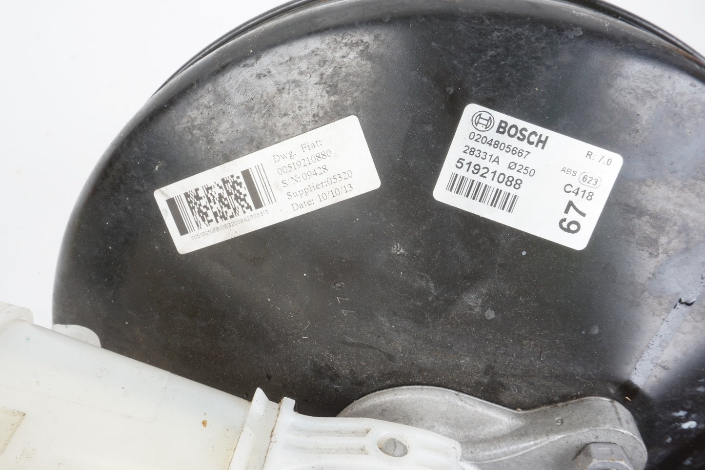 2014 - 2017 Fiat 500L OEM power master brake cylinder with booster