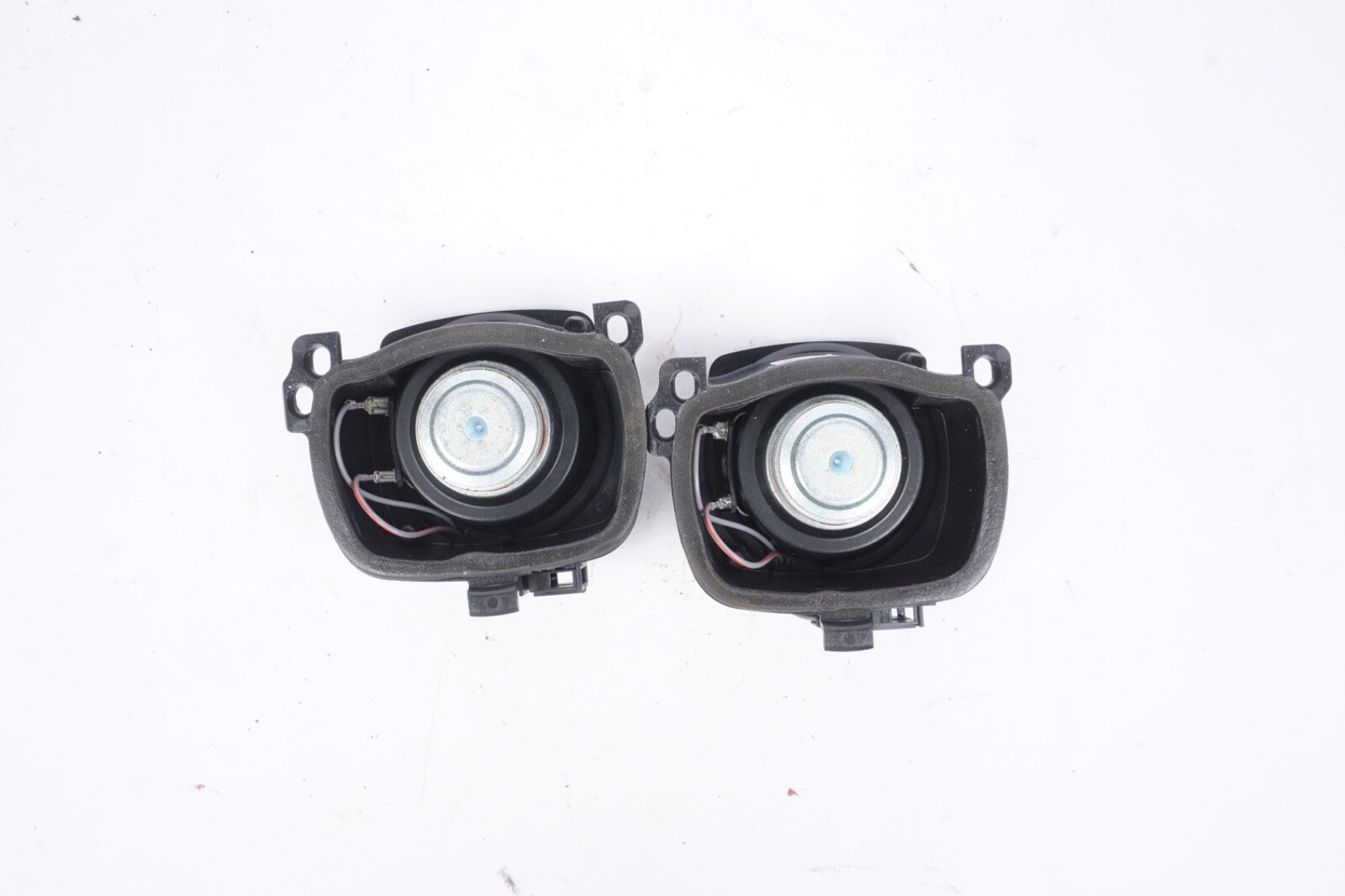 04-10 AUDI A8 Rear Deck Speaker Pair W/ Parking Distance Warning Speaker