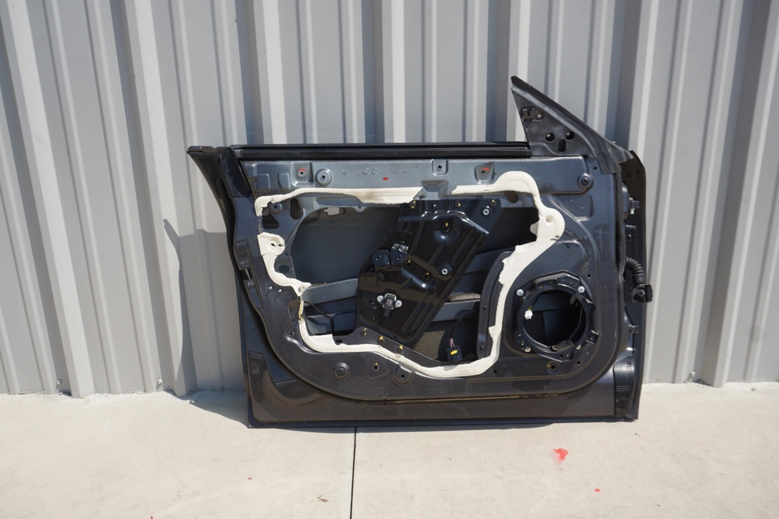 2014 - 2020 Maserati Ghibli Front Left Driver Side Door Shell Panel OEM