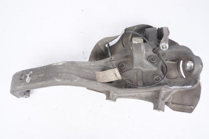 2017 - 2025 Alfa Romeo Giulia 2.0L Front Left Spindle Knuckle Hub OEM