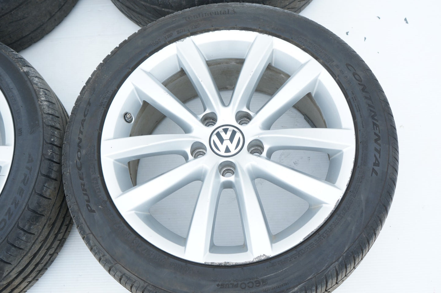 2012 - 2016 VOLKSWAGEN EOS ALLOY WHEEL RIM 7.5Jx17 & TIRE 235/45ZR17 SETOEM