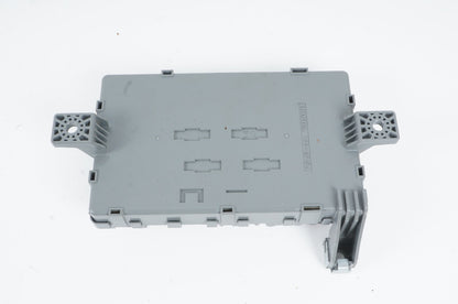 2014 - 2017 HONDA ODYSSEY FUSE RELAY BOX  OEM