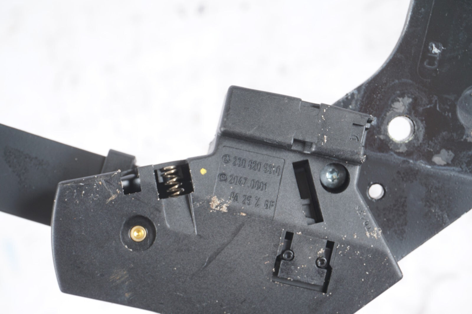 03-06 Mercedes R230 SL500 SL550 Convertible Trunk Lid Hinge Left & Right OEM