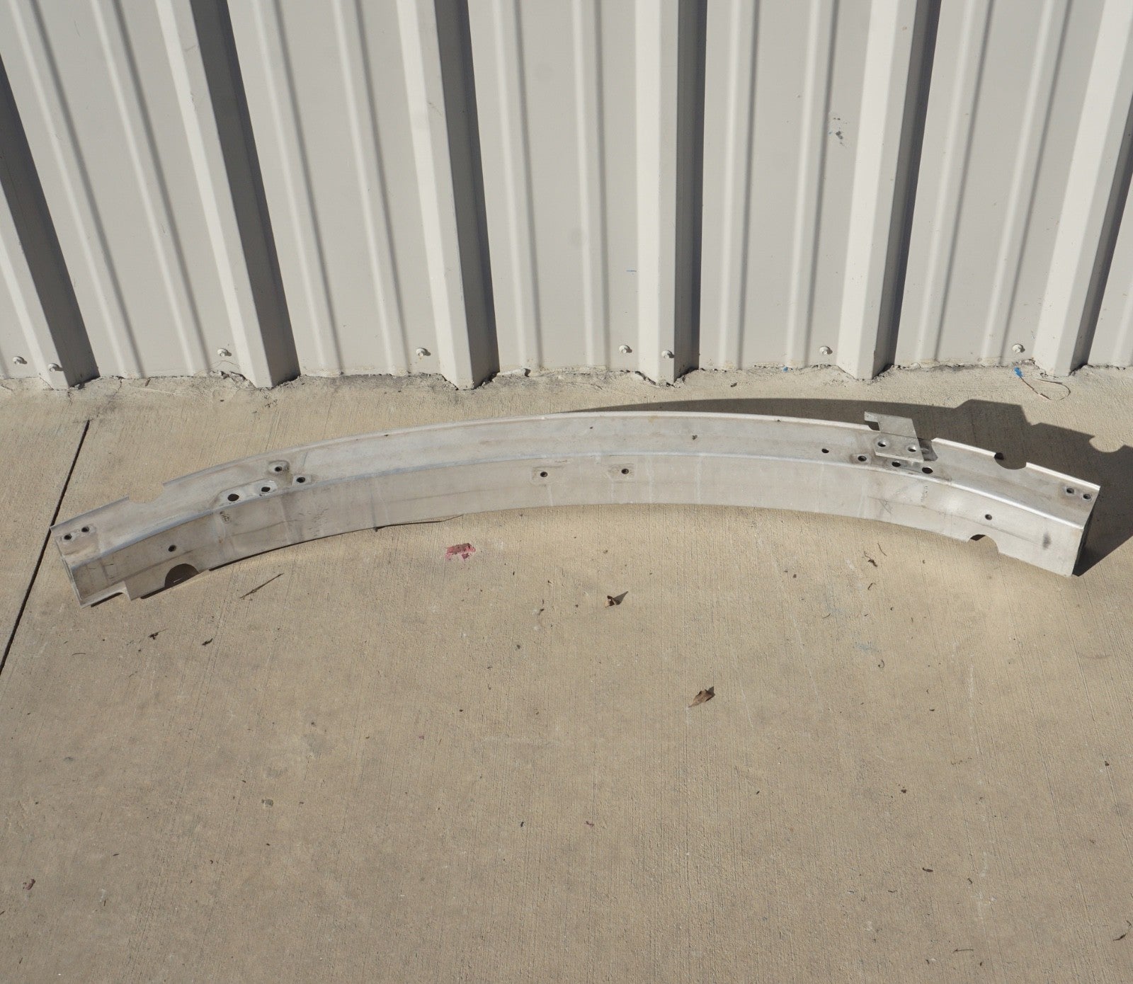 03-08 Mercedes R230 SL500 SL550 SL55 Front Bumper Reinforcement Impact Bar Oem