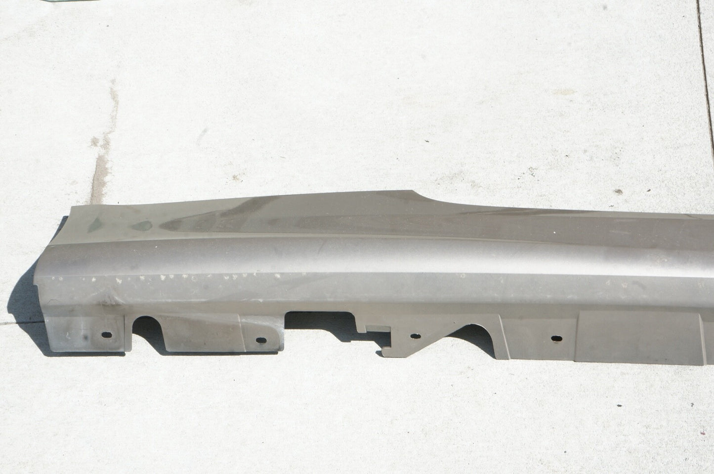 2007 - 2013 BMW 335i  328i CONVERTIBLE COUPE FRONT FENDER RIGHT SIDE