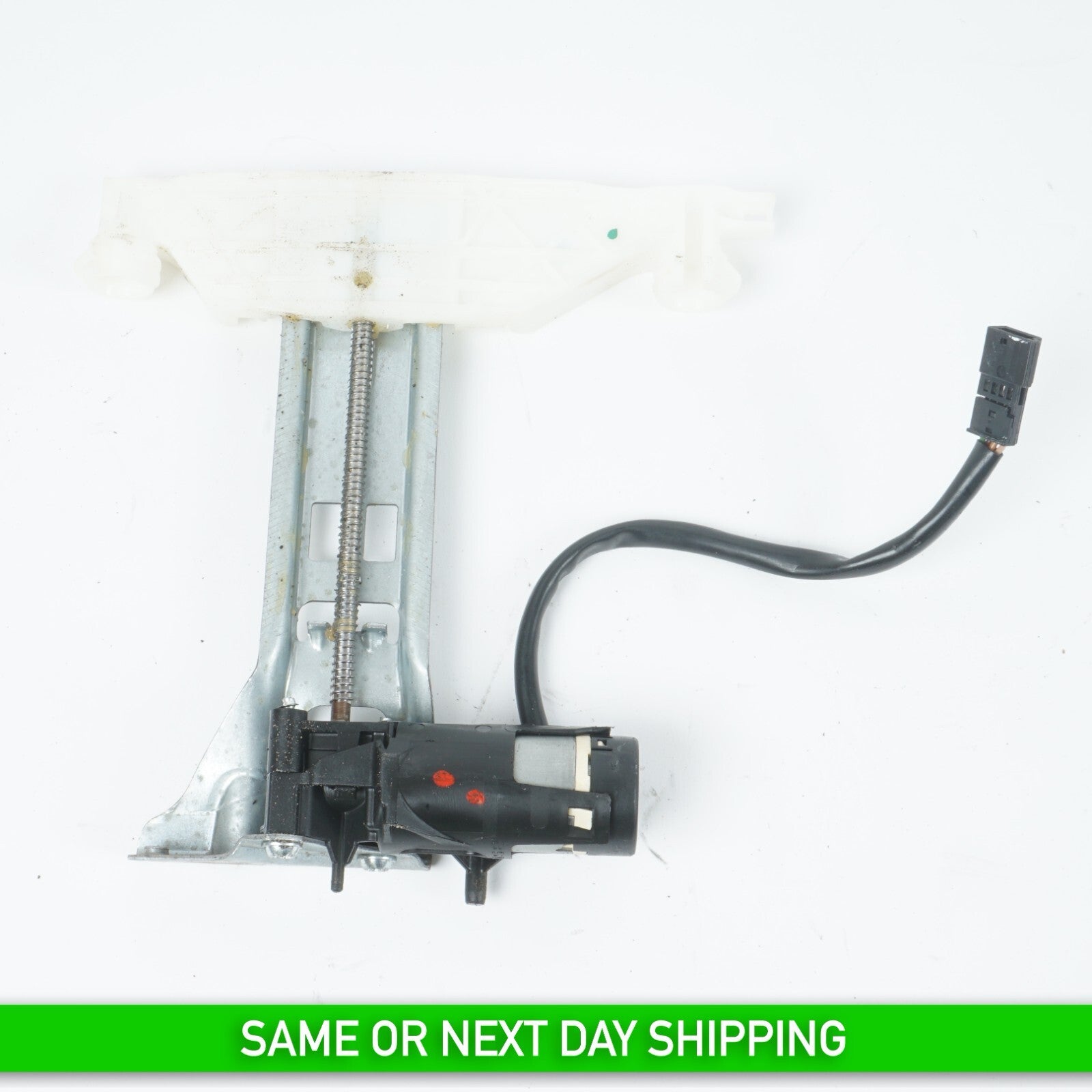 2012 - 2018 BMW 650i 640i FRONT RIGHT PASSENGER SEAT HEADREST MOTOR 7270885 OEM