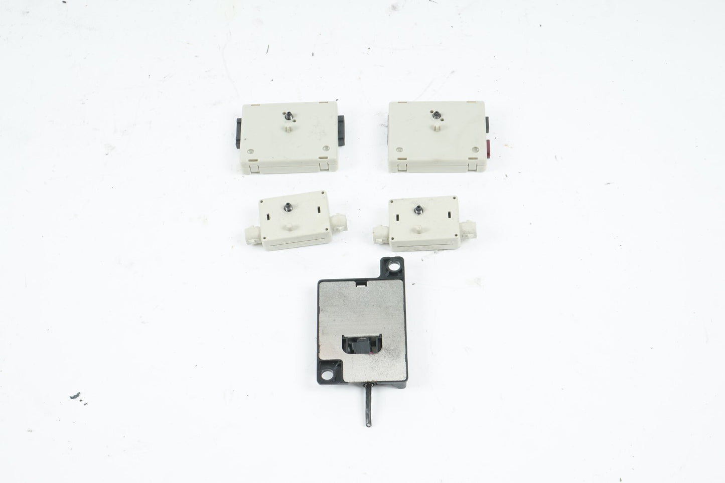 2008 - 2013 BMW X6 ANTENNA TRAP CIRUIT AMP MODULE SET  OEM