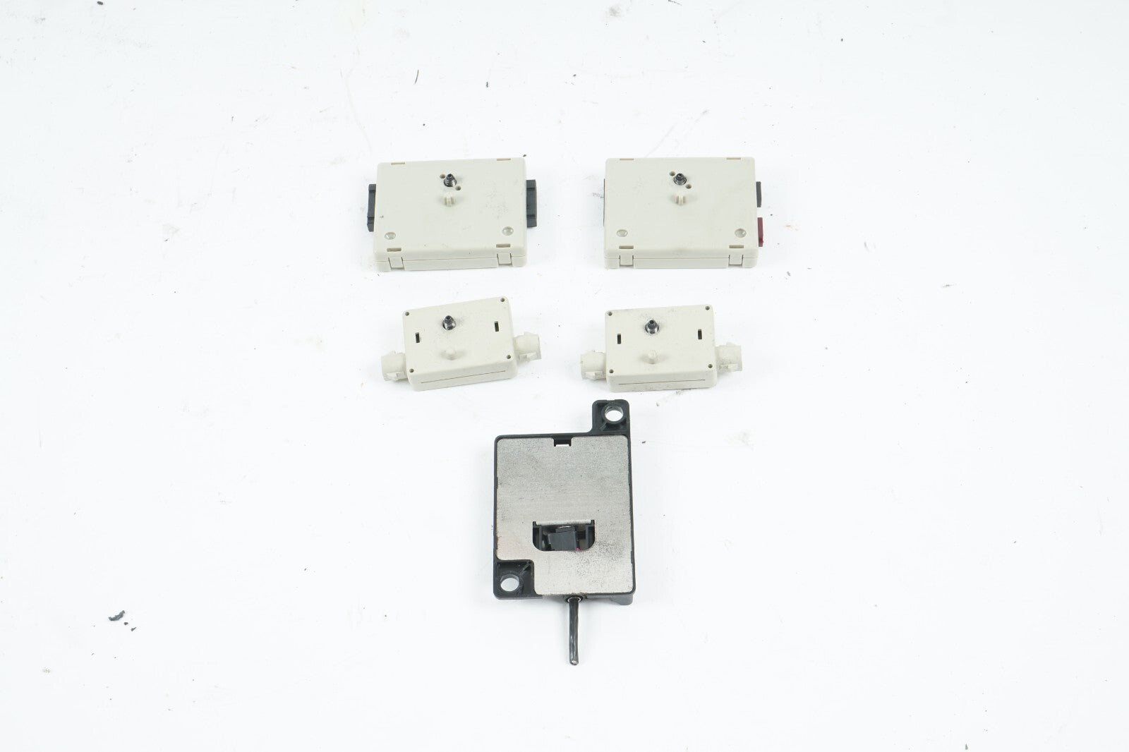 2008 - 2013 BMW X6 ANTENNA TRAP CIRUIT AMP MODULE SET  OEM