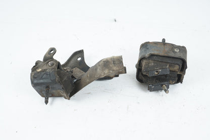 1989 - 1992 Cadillac Allante 4.5L AT TRANSMISSION MOUNT BRACKET SET OF 2 OEM
