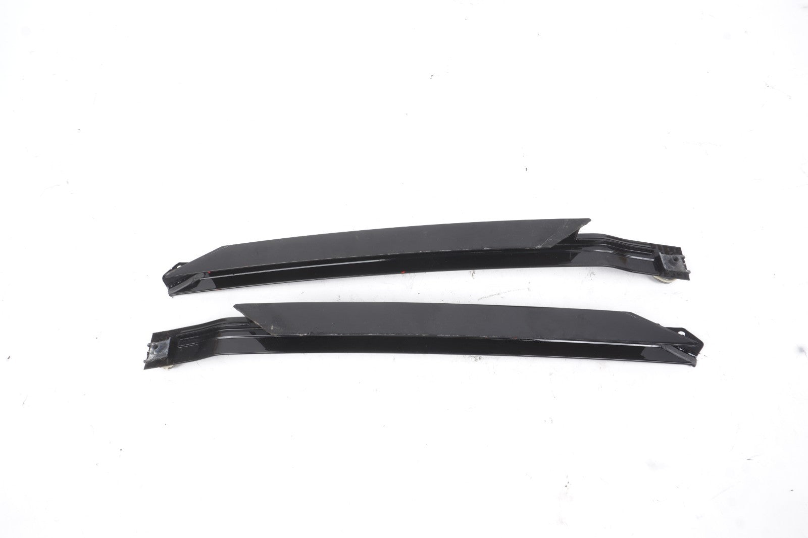 10-17 Mercedes E350 W207 Coupe Rear Quarter Glass Division Bar Molding LH&RH OEM