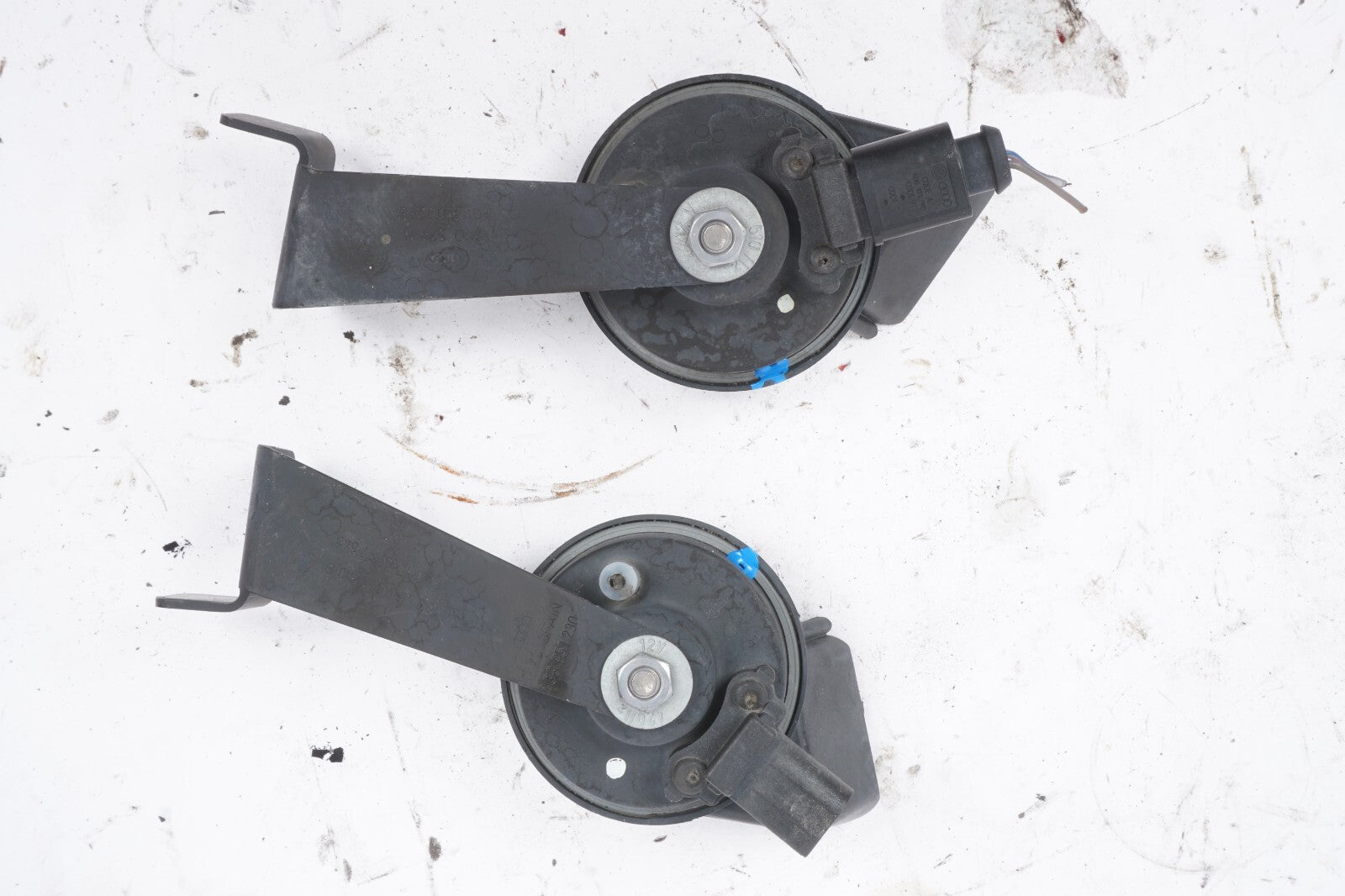 2012 - 2017 Audi A7 Horn Signal High & Low OEM
