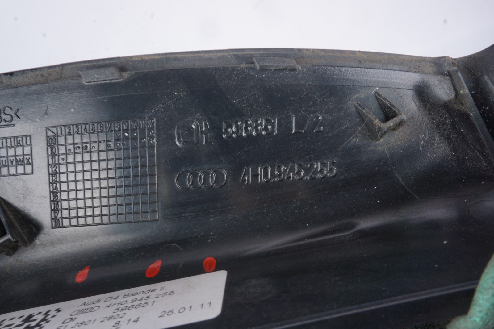 2011 - 2014 Audi A8l Rear Left Right Side Taillight Lamp Lower Trim Cover OEM
