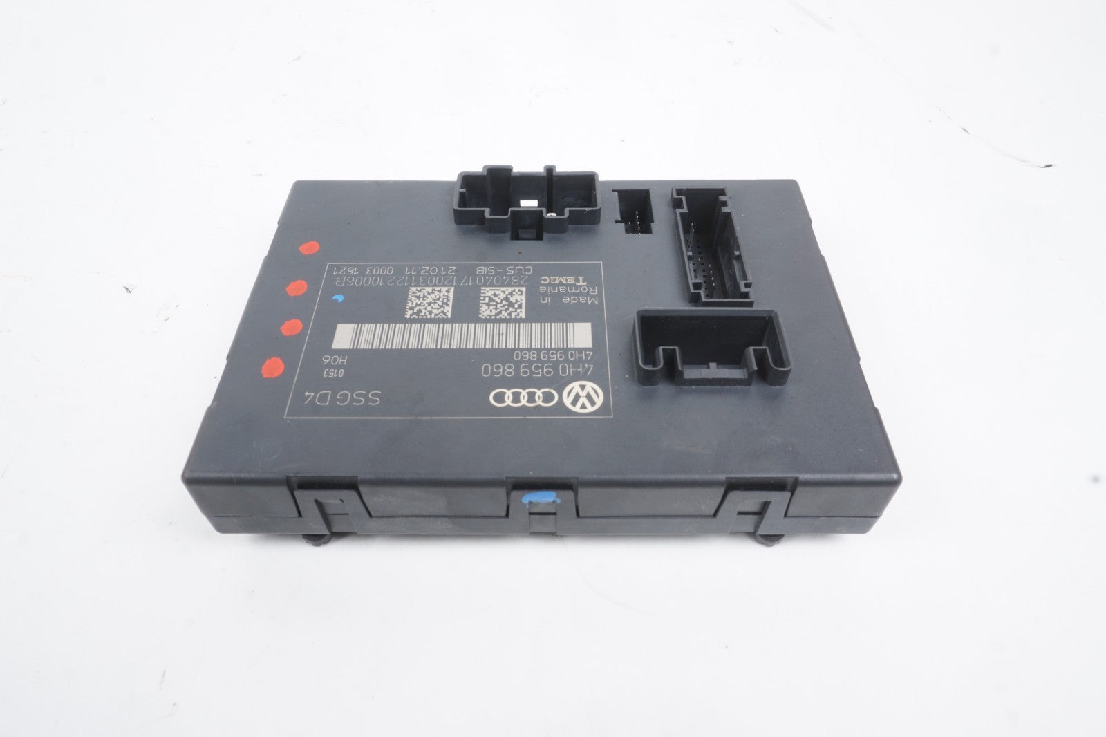 2011-2018 Audi A8 S8 Rear Seat Control Module Right Passenger Side OEM