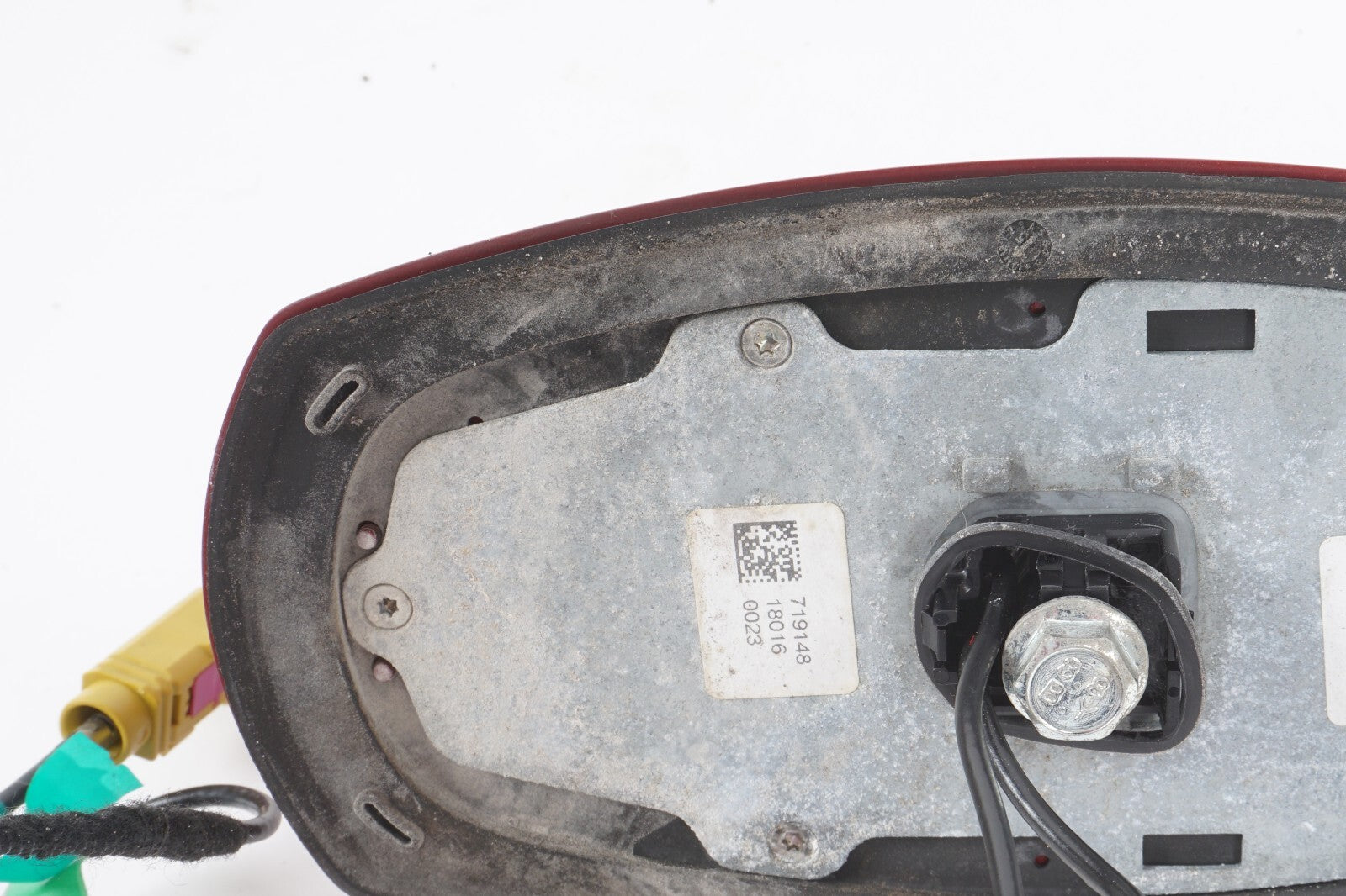 17 - 22 Alfa Romeo Giulia ROOF SHARK FIN ANTENNA OEM