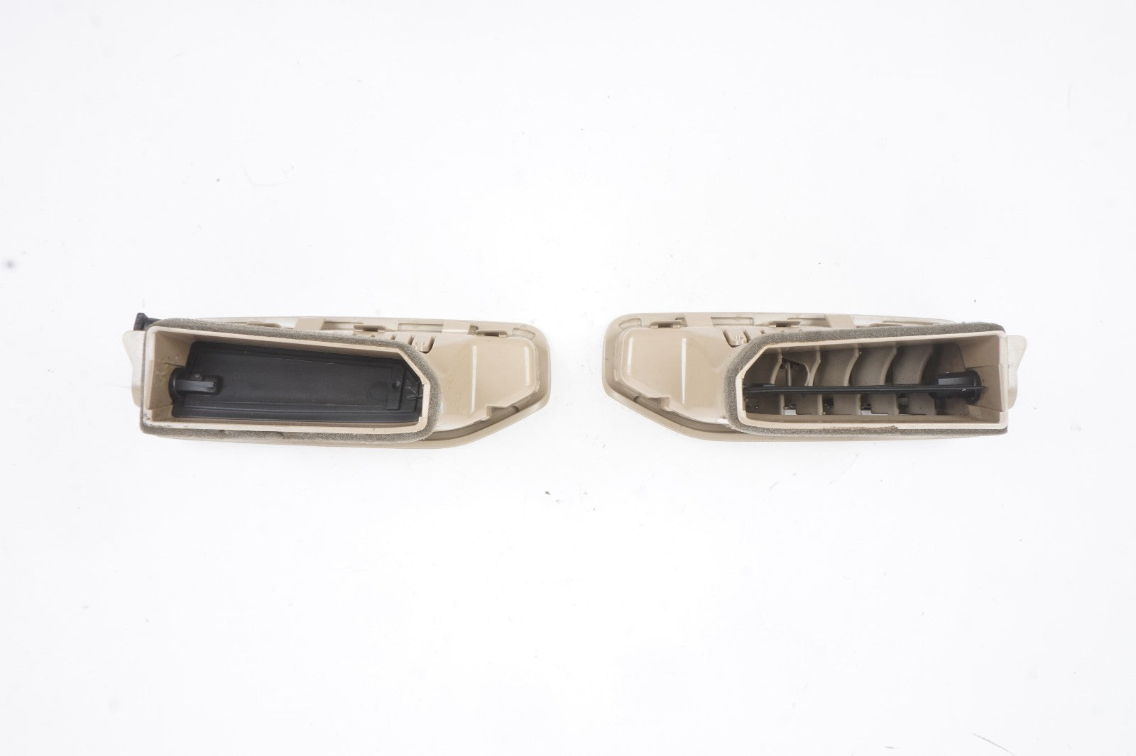 2013-2016 Mercedes ML GL B Pillar Ac Heater Air Vent Left & Right OEM